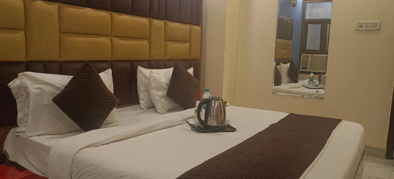 Airport Hotel Prince Palace By Byobhotels Нью-Дели Экстерьер фото